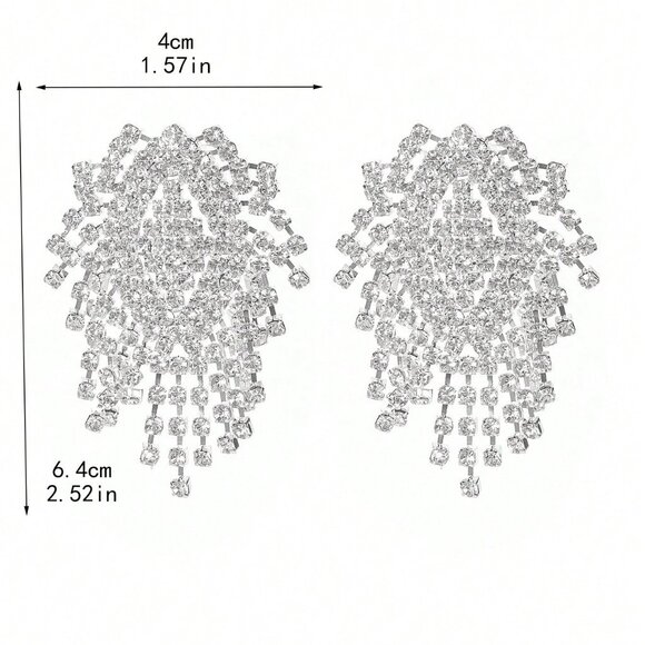 Silver Elegant glam Women's Gorgeous Crystal Tassel Drop Earrings - Picture 6 of 6